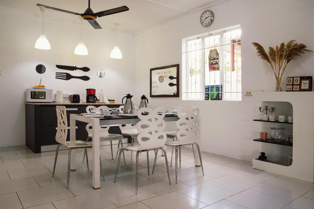 Casa Maria Bed & Breakfast Port Louis Exterior photo